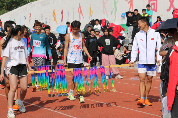 常德德才科技職業學校,常德招生就業,電子商務專業學校,專業學校報考哪里好 常德德才科技職業學校,常德招生就業,電子商務專業學校,專業學校報考哪里好